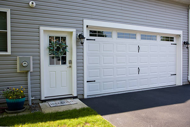 24/7 Emergency Garage Door Panel Replacement experts in Campbell County County, WY